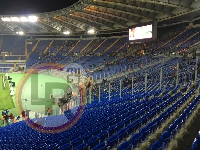 voi siete leggenda curva sud vuota