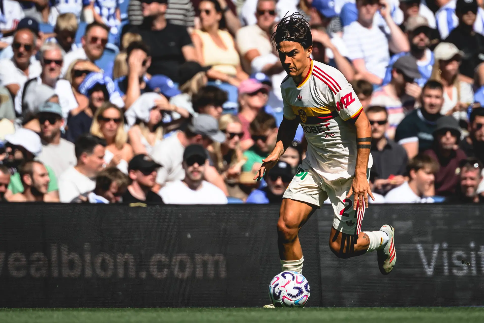 Dybala (3)