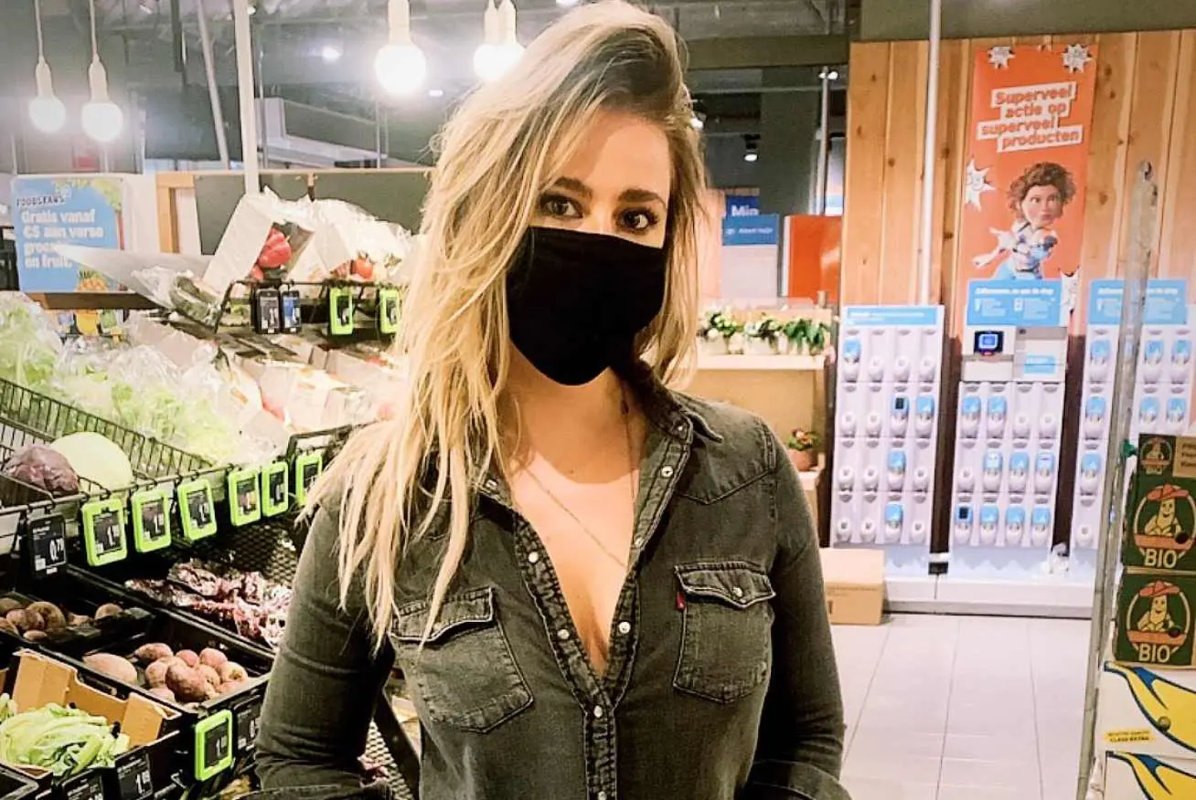 celine huijsmans corona mondkapje mondkappennou