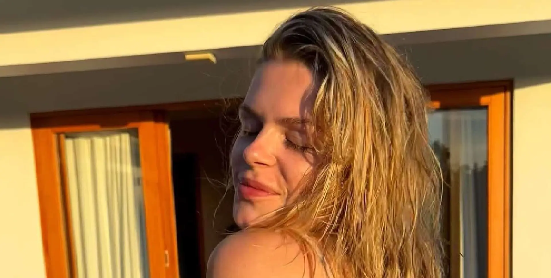 davina michelle doet gewaagde activiteit