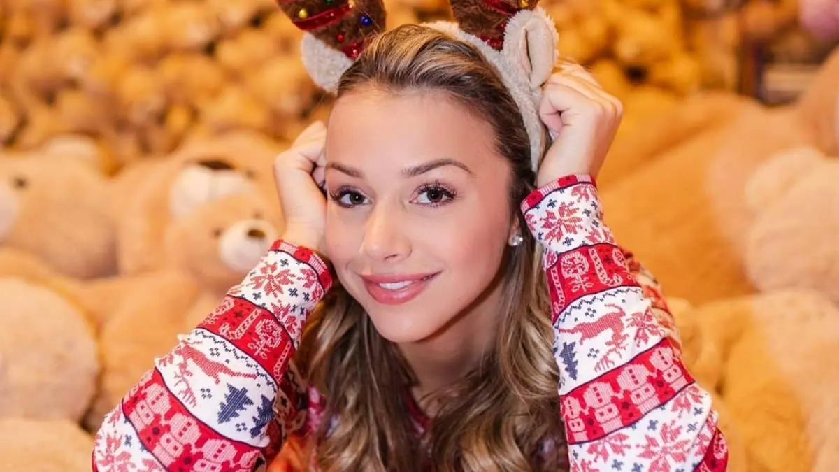emma heesters outfit kerst feestdagen hertje rendier