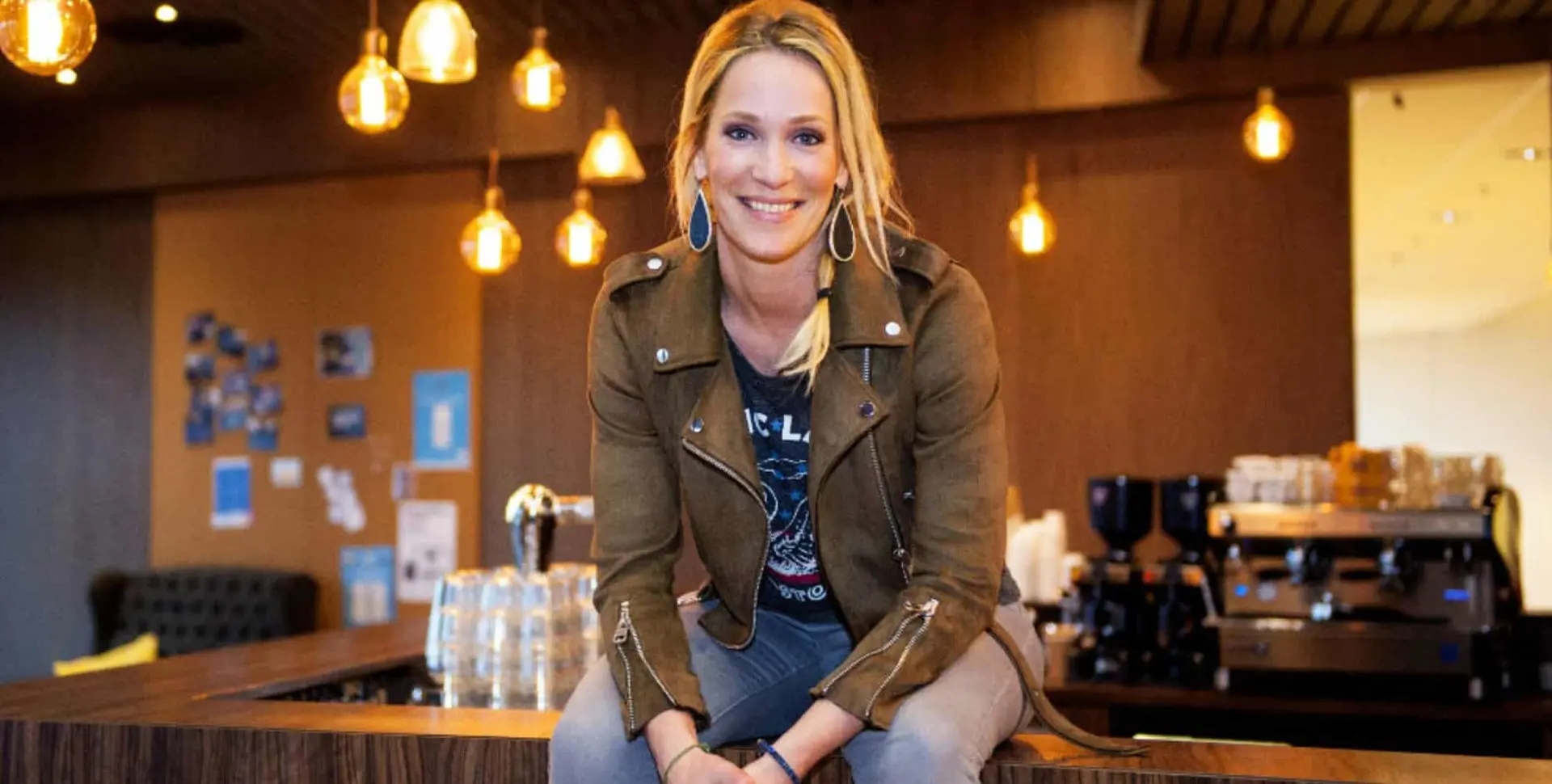 helene hendriks one love speldje