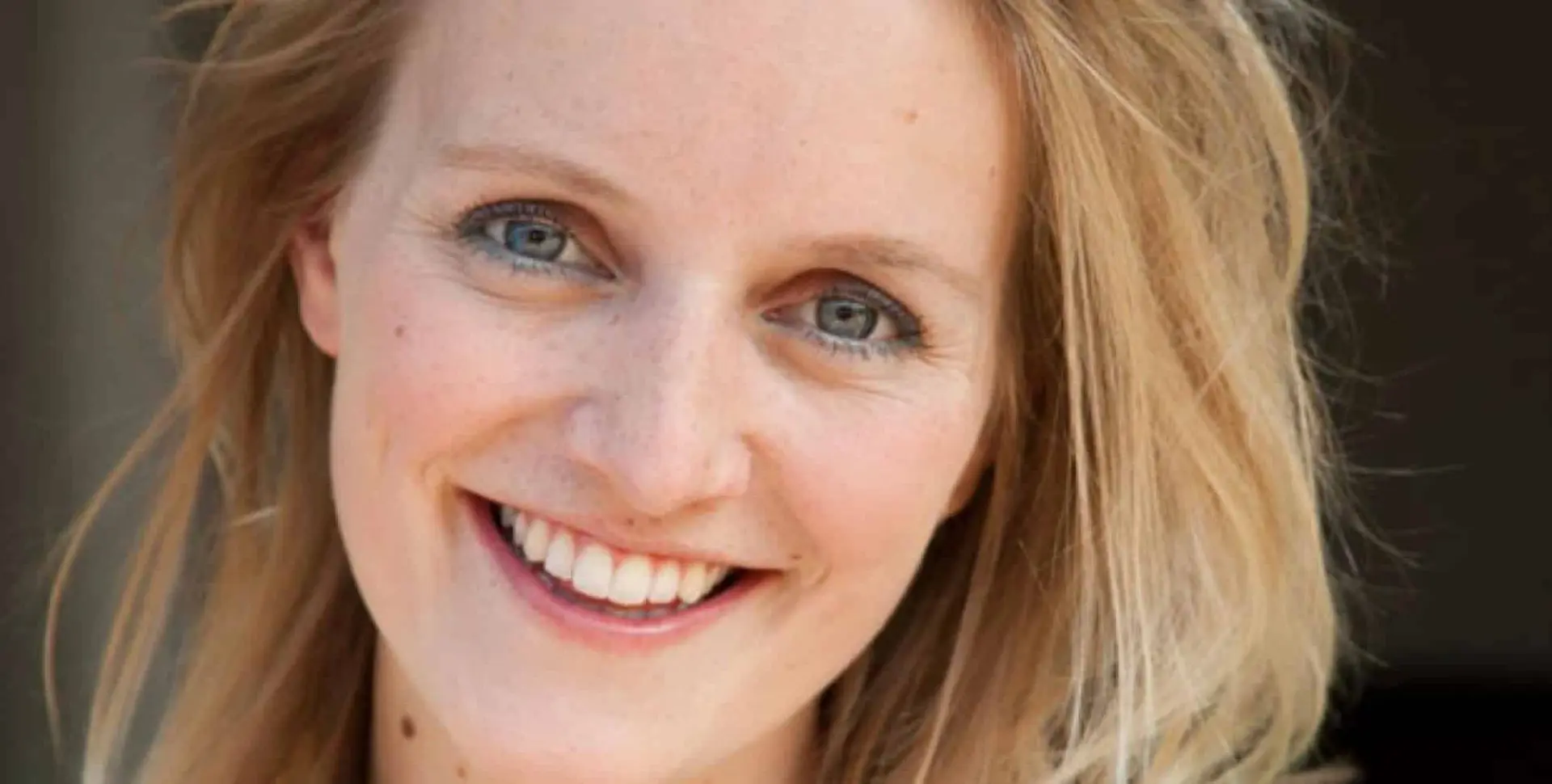 laura hogendoorn nos presentator