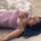 salma hayek strand
