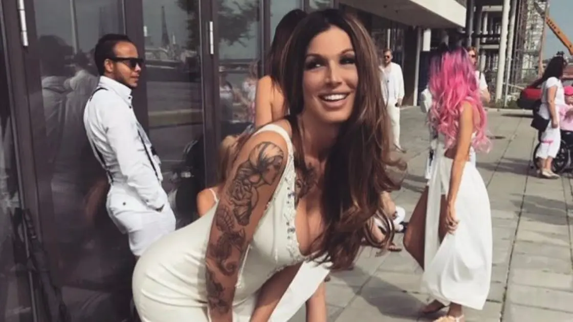throwback kelly