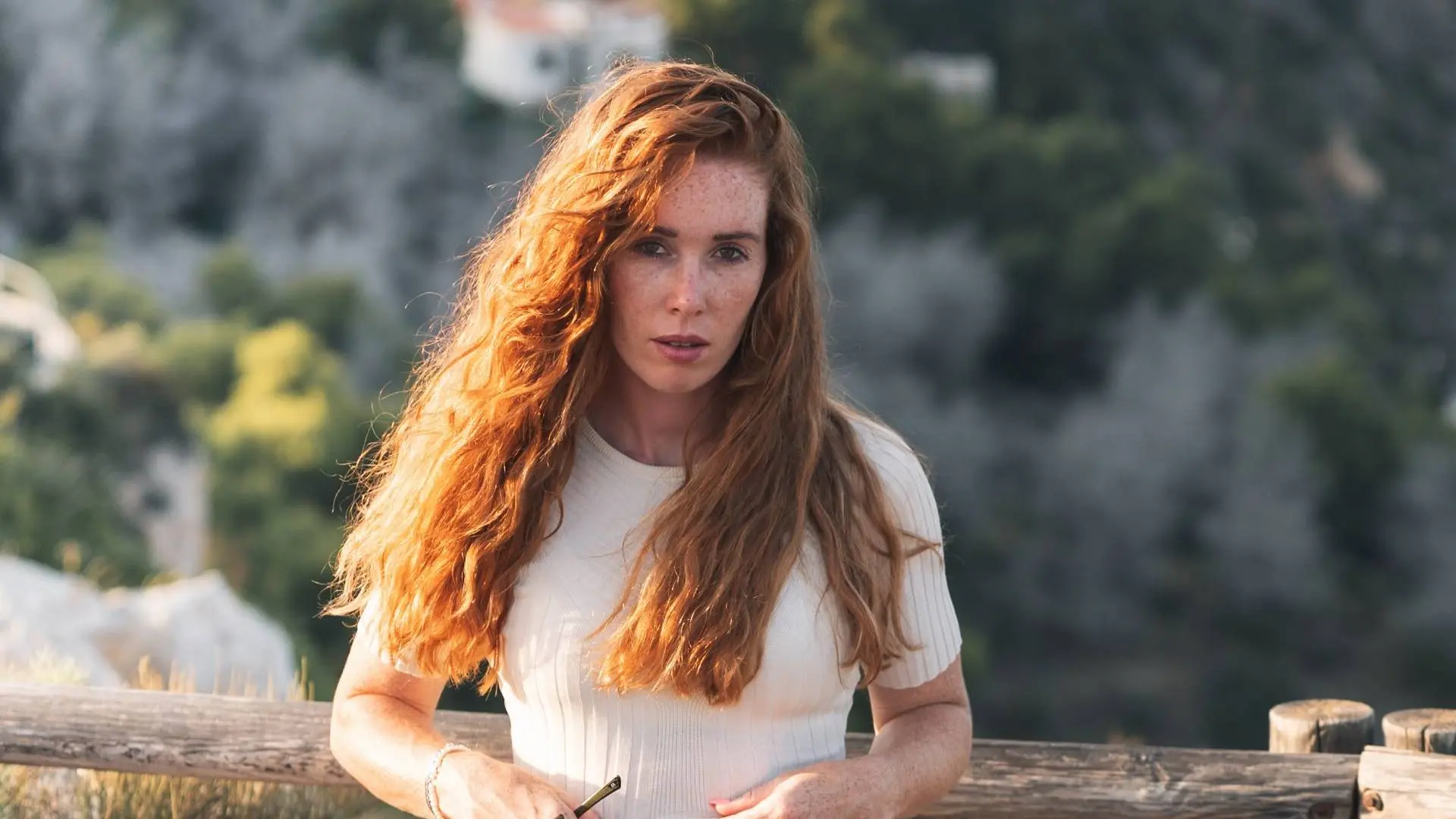Antoinette De Jong (39)