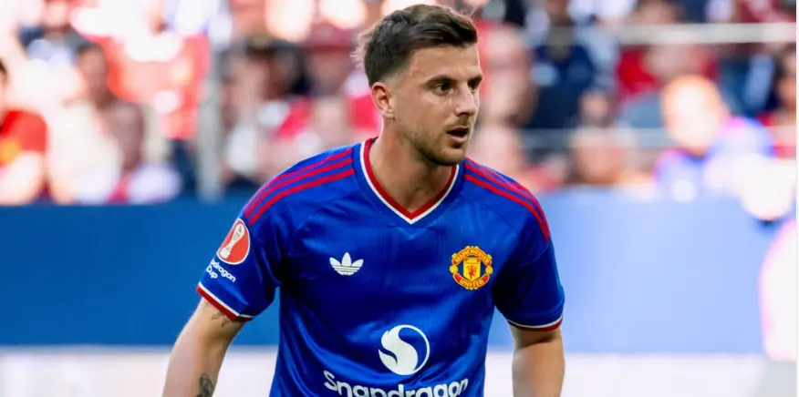 Man Utd midfielder Mount