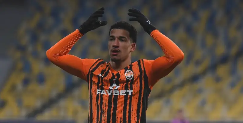 Man Utd target Elias