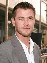 chris hemsworth