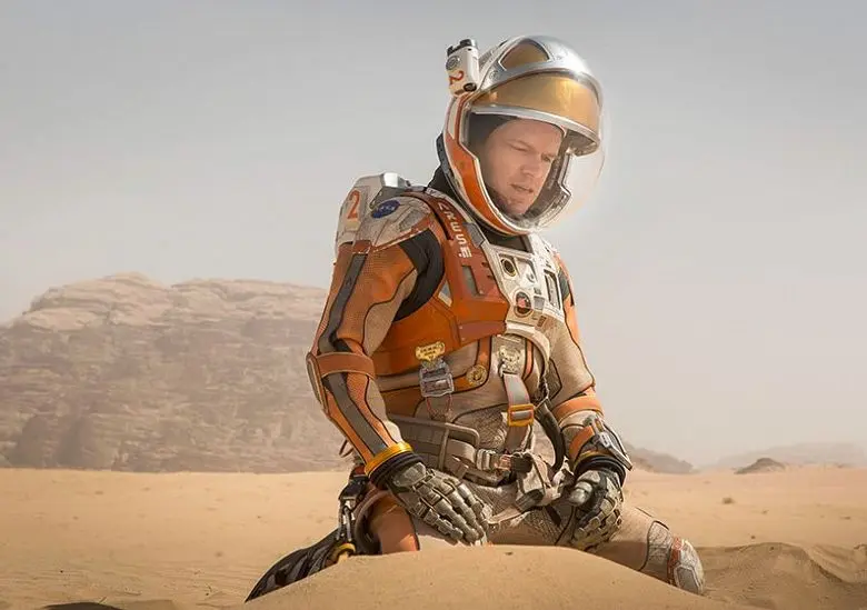 first look at matt damon in the martian he couldn t have changed more since his first ev 422492