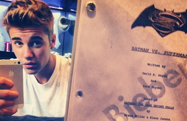 justin bieber batman vs superman featured1 618x400