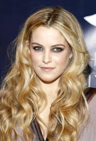 riley keough