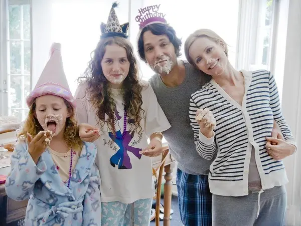this is forty movie image paul rudd leslie mann 01