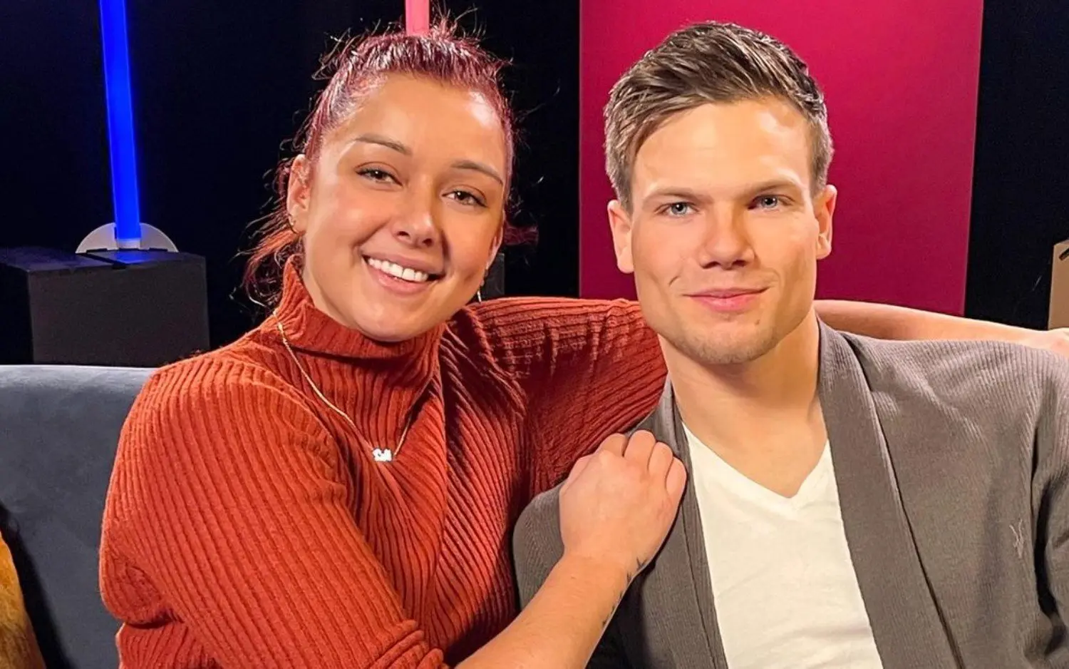 220207LOTTEVANWEZEMAELFRANKZEGELSINSTAGRAM