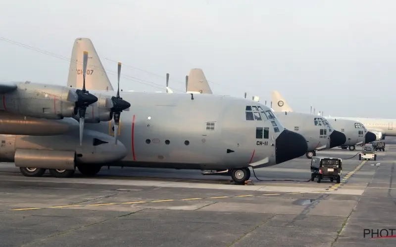 C 130militaairvliegtuigPHOTONEWS