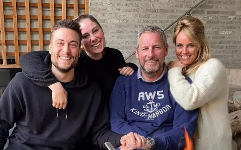 DeVerhulstjesEllenMarieGertViktorInstagram