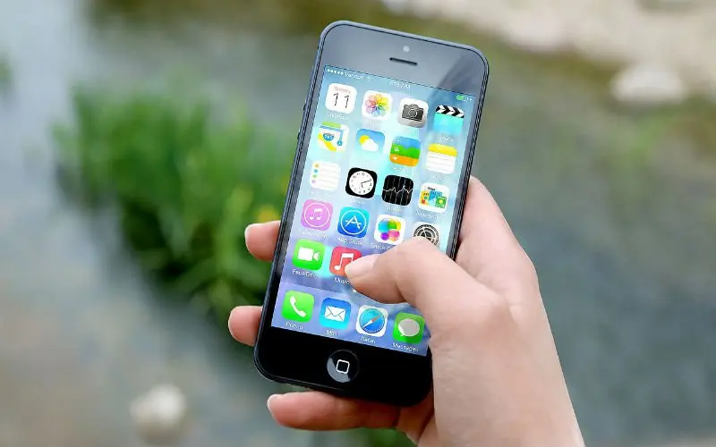 iphone 410311_1280