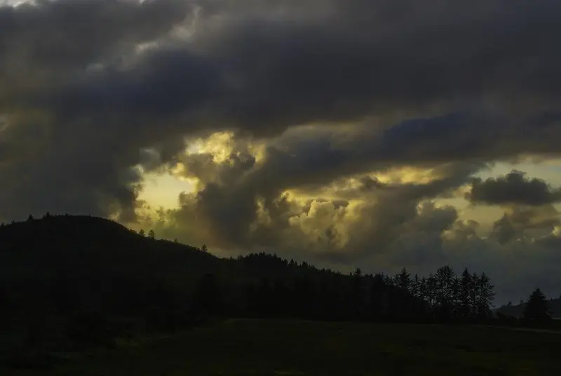 sky storm dark storm clouds dramatic