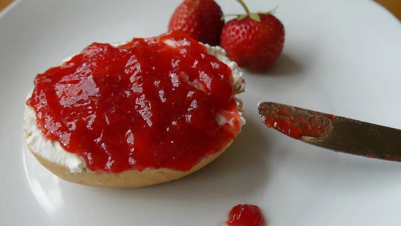 Aardbeienconfituur
