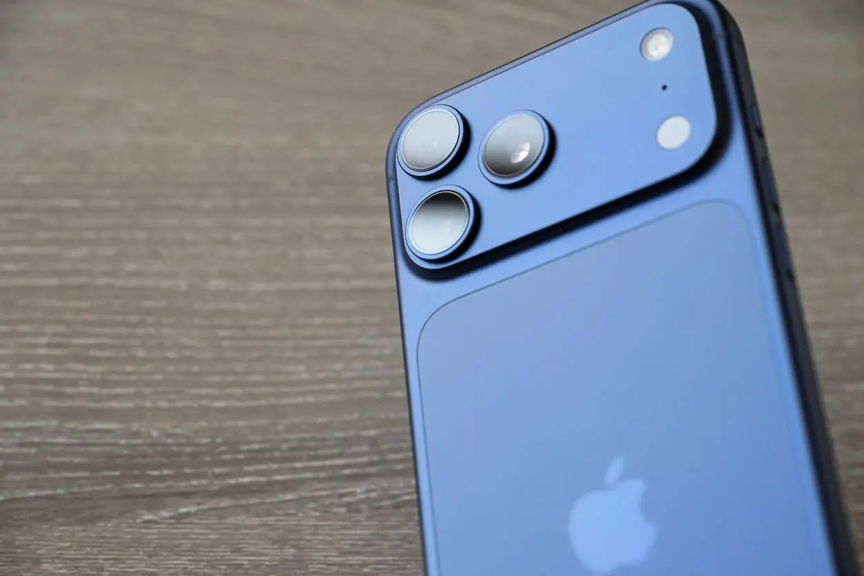 iPhone