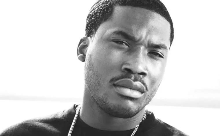 meek mill debuts two new songs on hip hop chart fdrmx 825x510 1