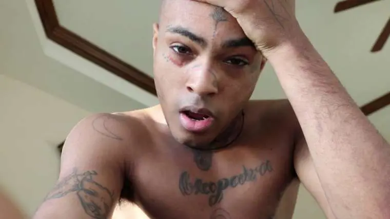 video xxxtentacion dropt zijn eerste vlog getiteld my heart and yours