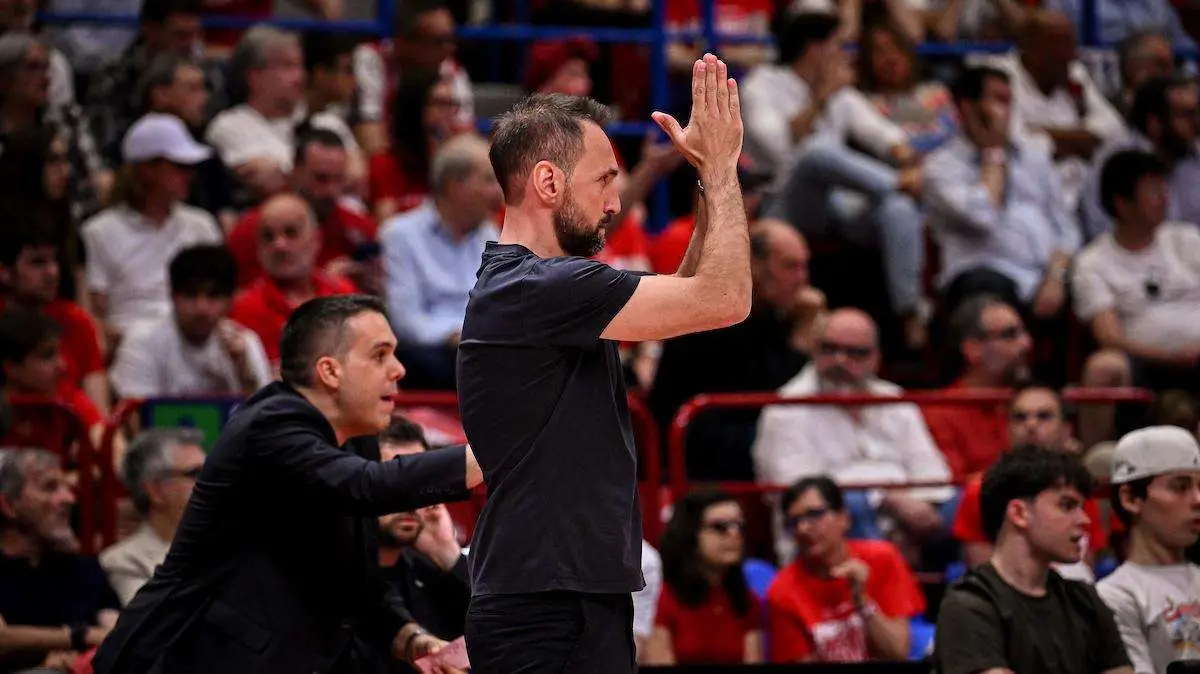 ef25a1b9f754efe2ee0864a5f7e7ad08 93703 oooz0000