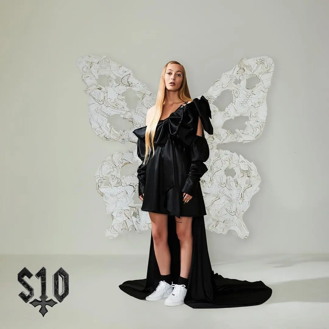 s10 album