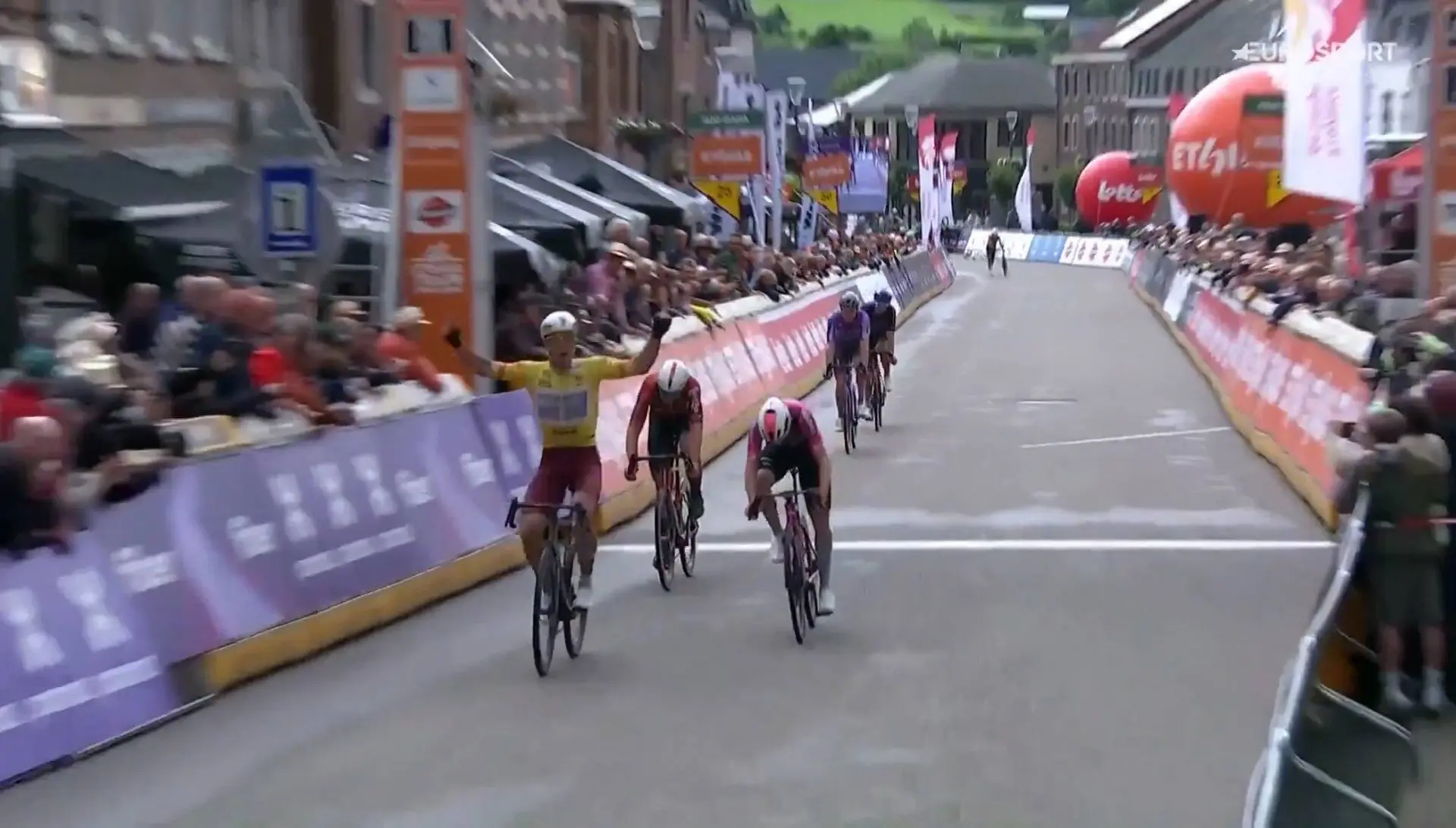 Ben Oliver gewinnt die 5. Etappe der Tour de Wallonie und die Gesamtwertung