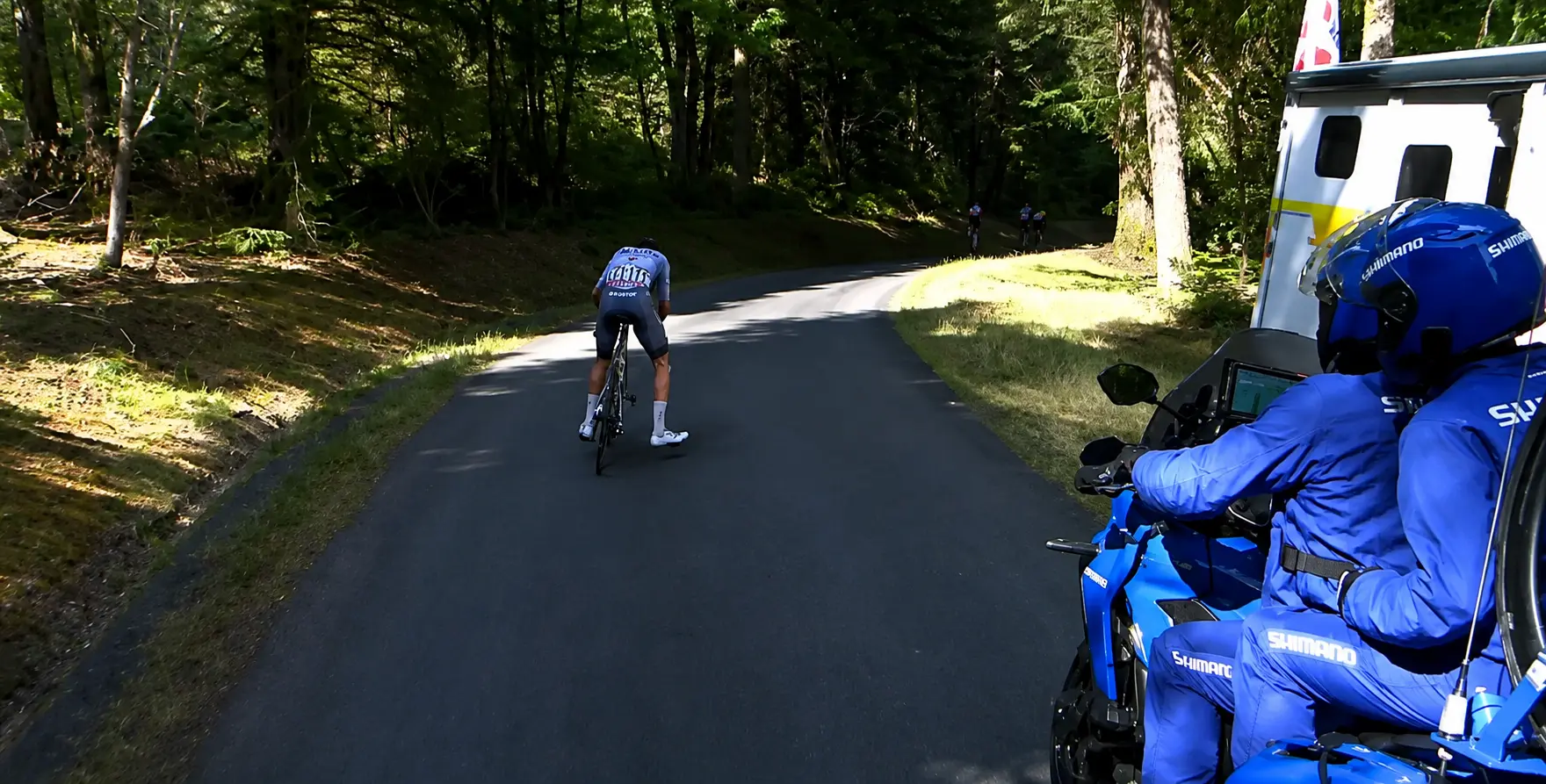 Tom Pidcock Abfahrt Mont Bessou