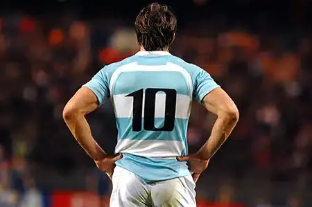 argentinia kicking1