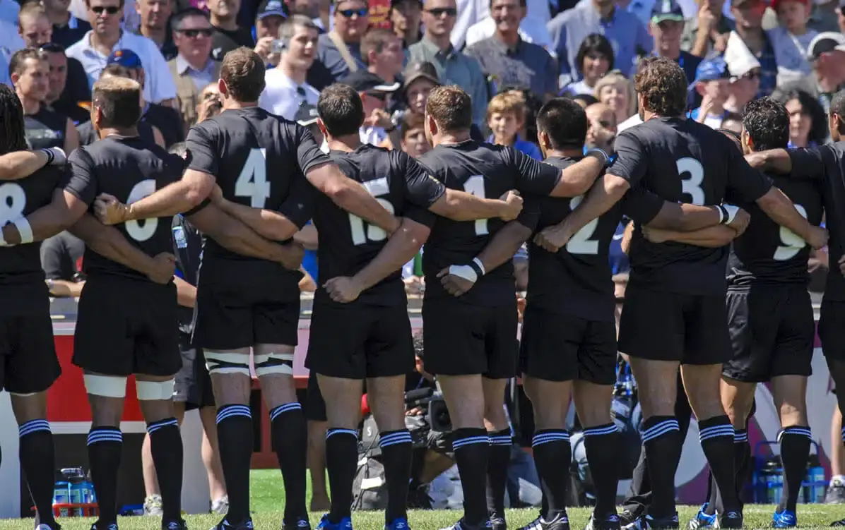 Hopper Free for All Blacks