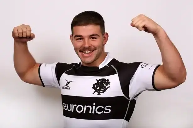 0 barbarians squad photocall