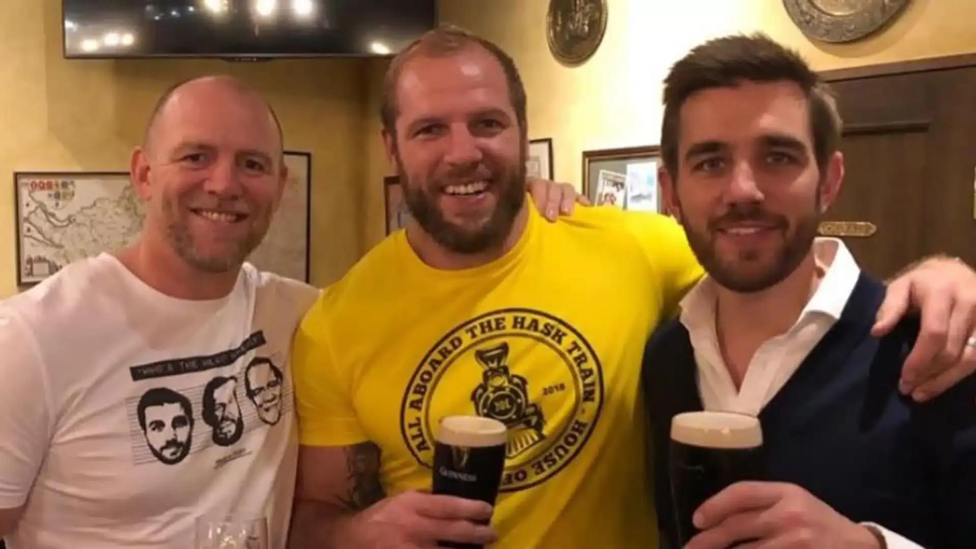 4620e8ce4818 mike tindall rugby friends tjpg