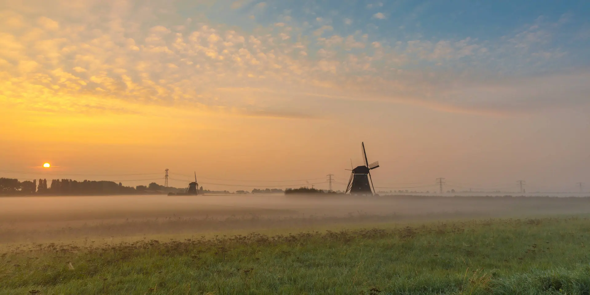 beautiful shot mills field with sun rising