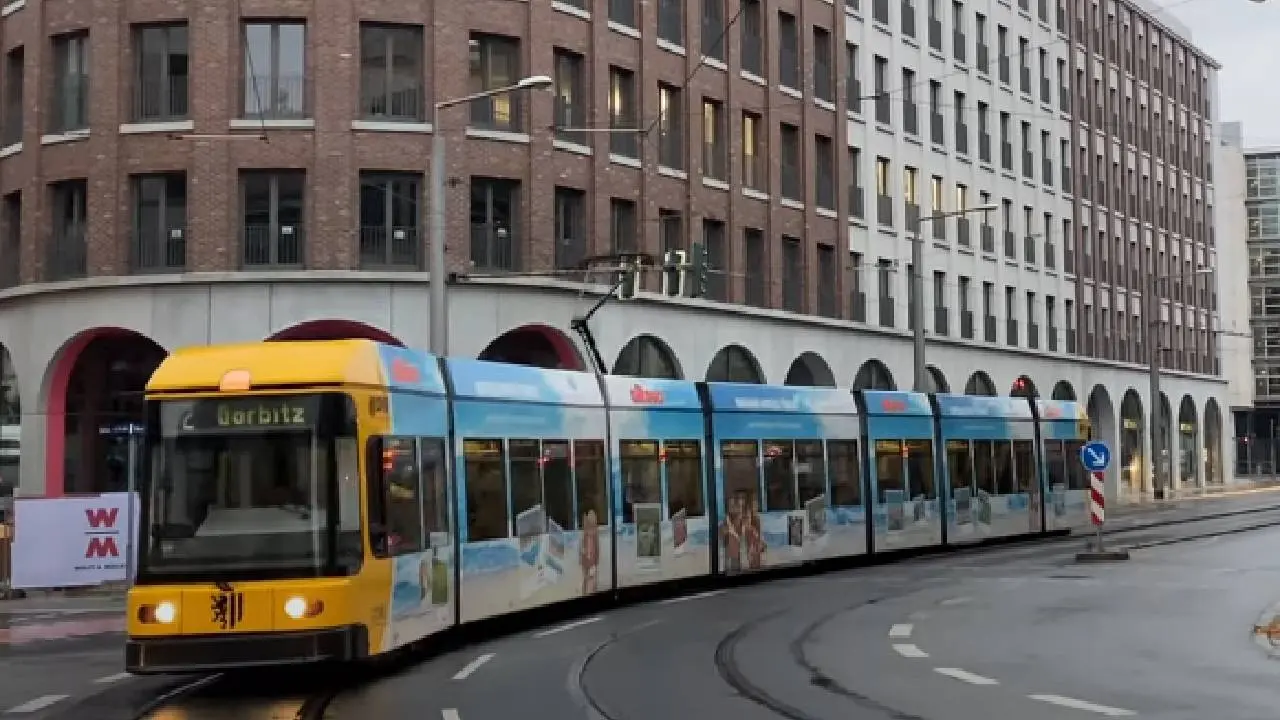 Tram