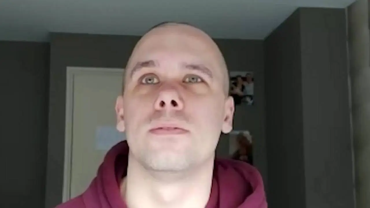 Alex121
