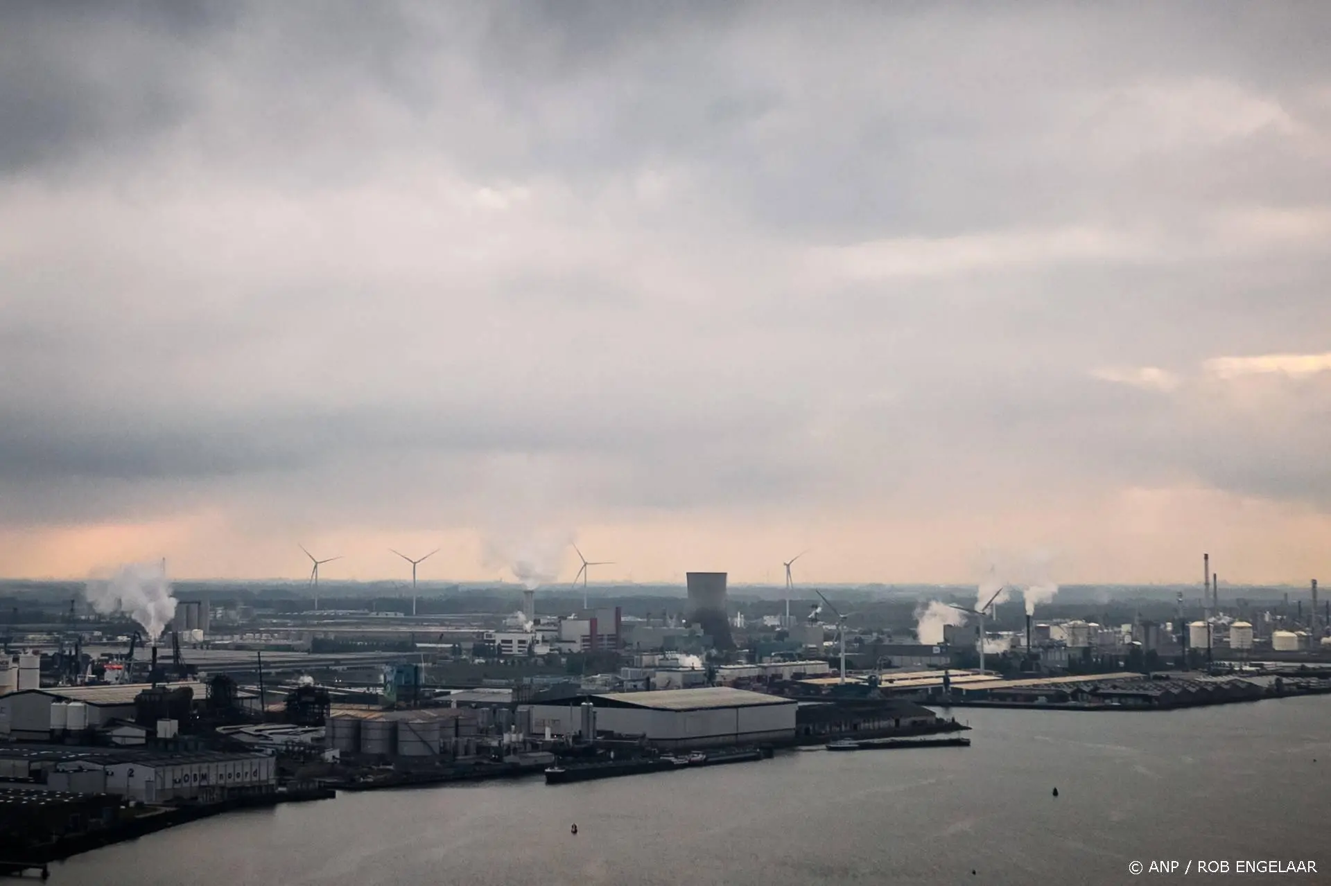 anp111125175 1