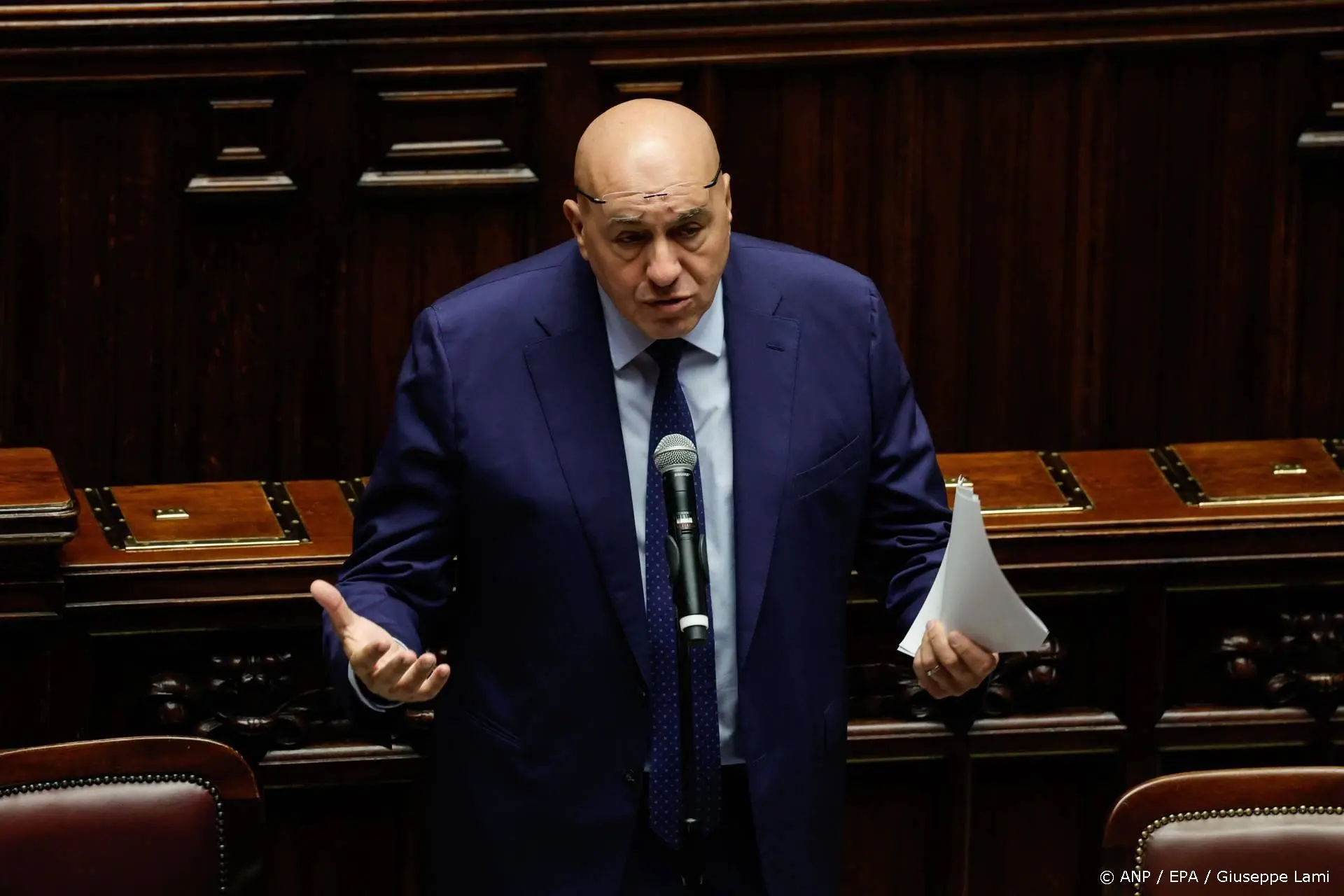 anp120326068 1