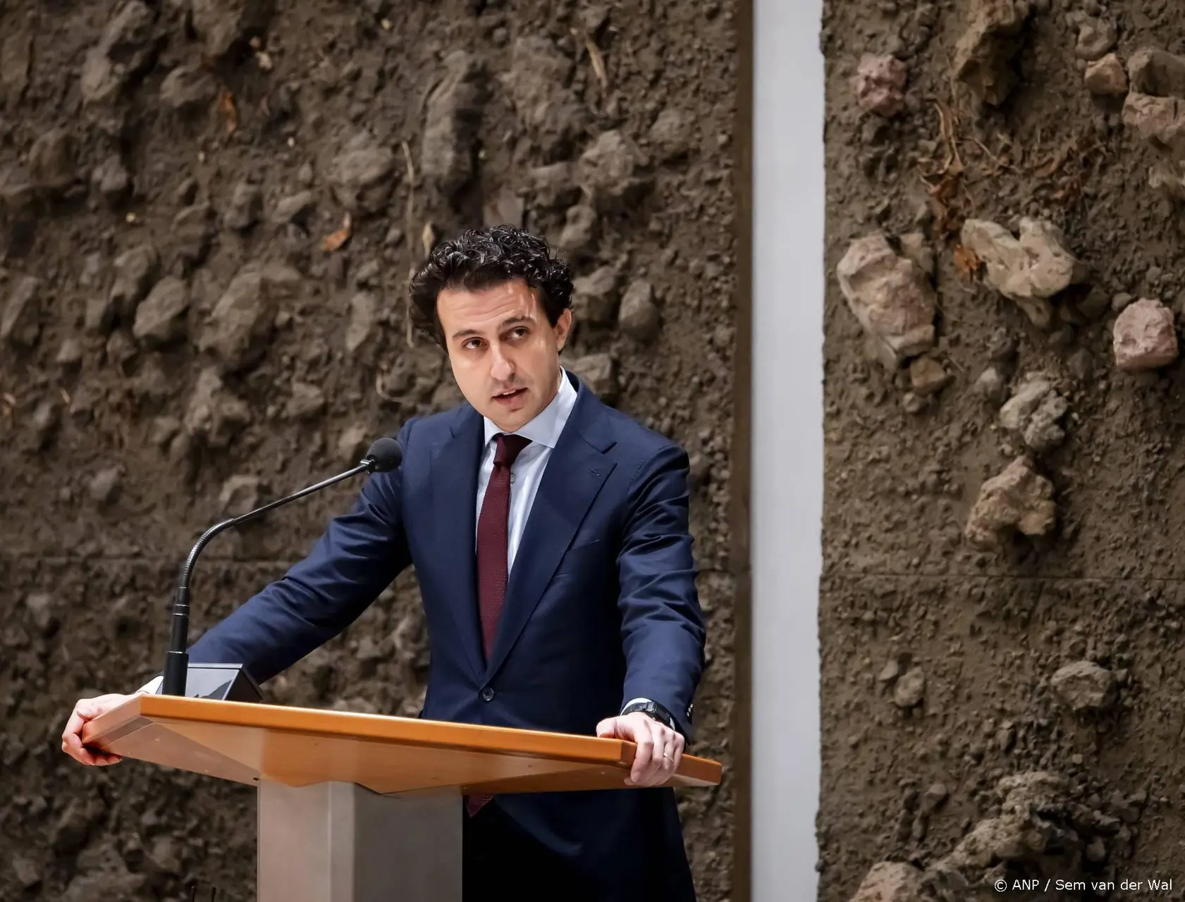 anp120326138 1