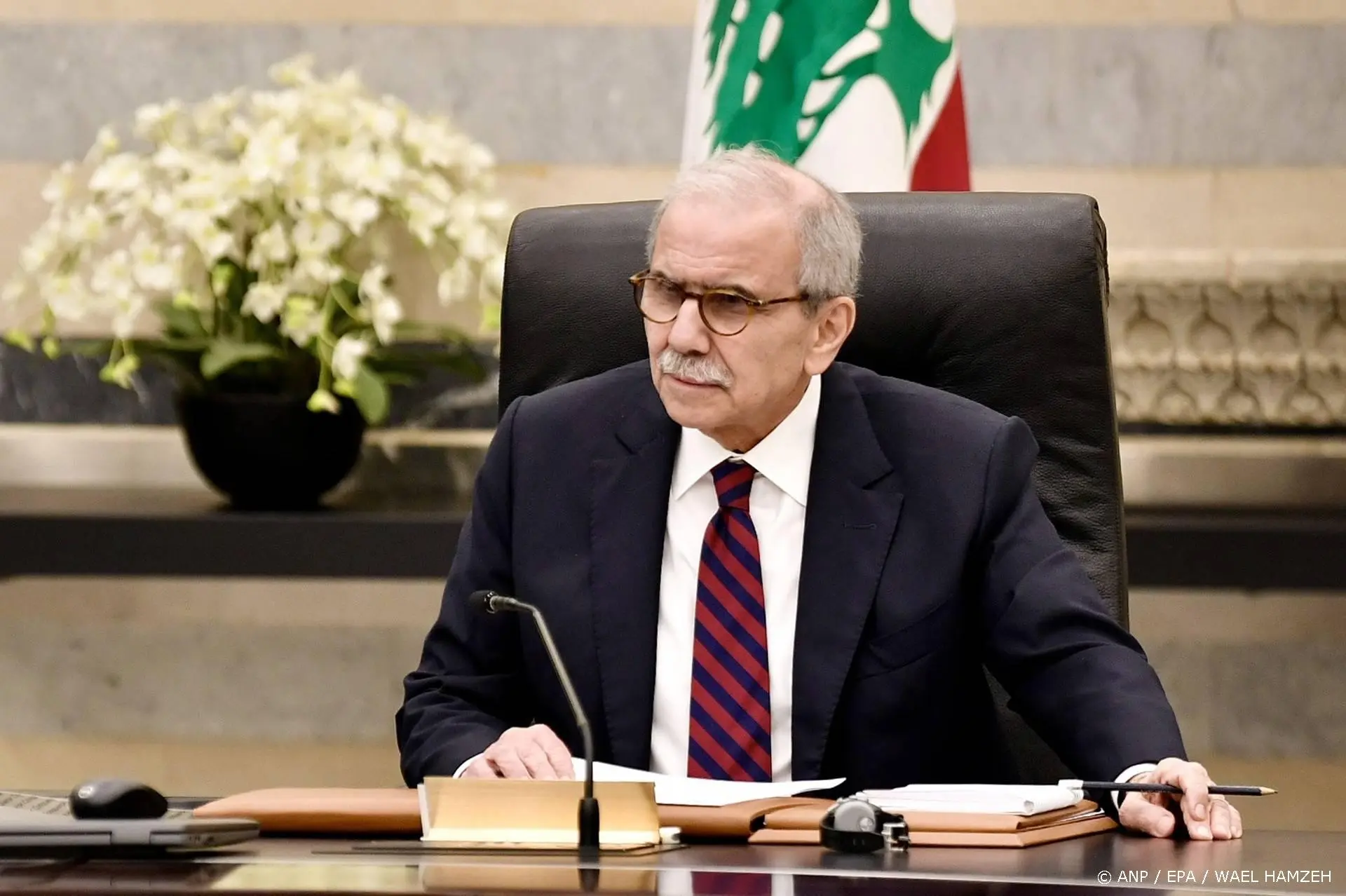 anp090426120 1