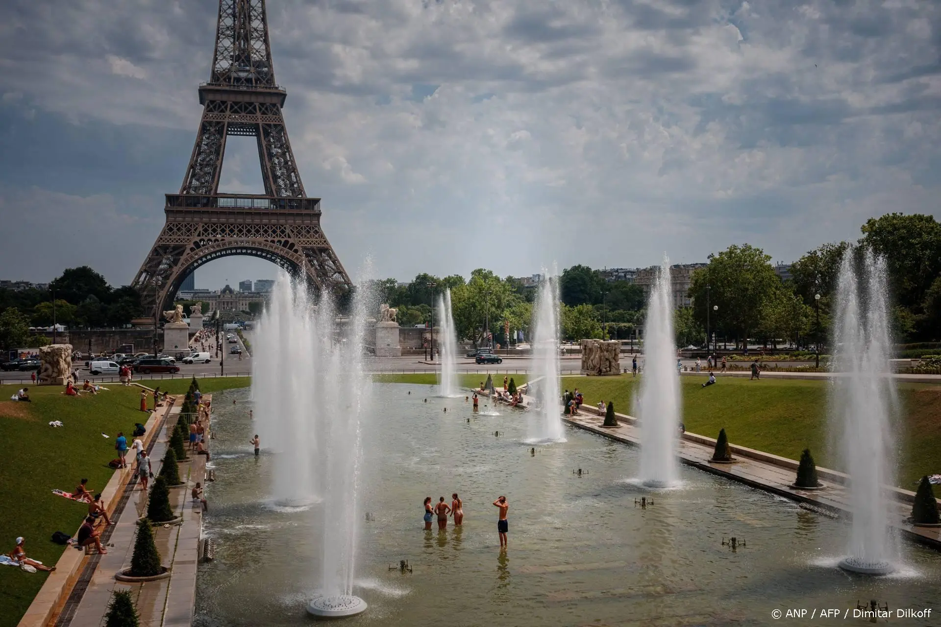 anp030726083 1