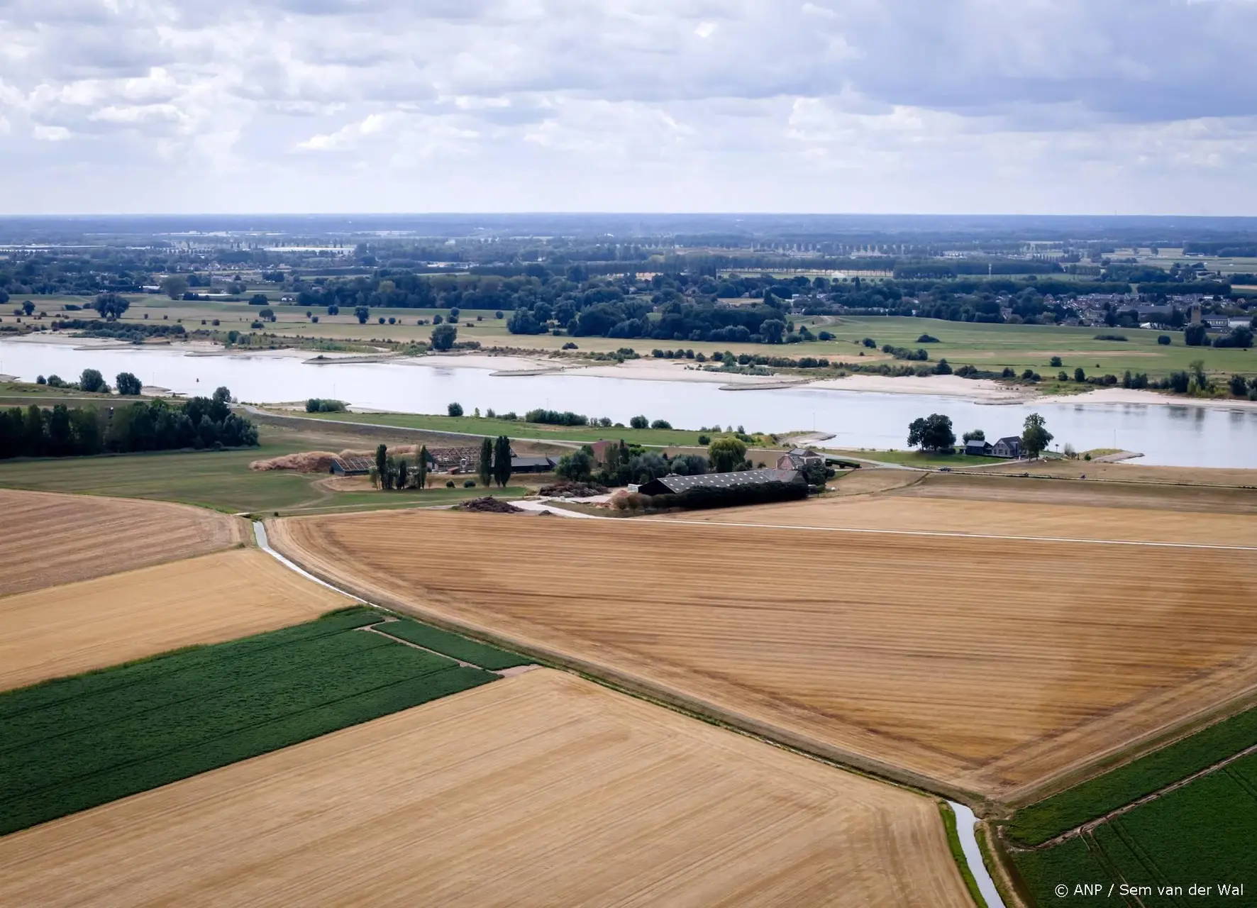 anp110826067 1