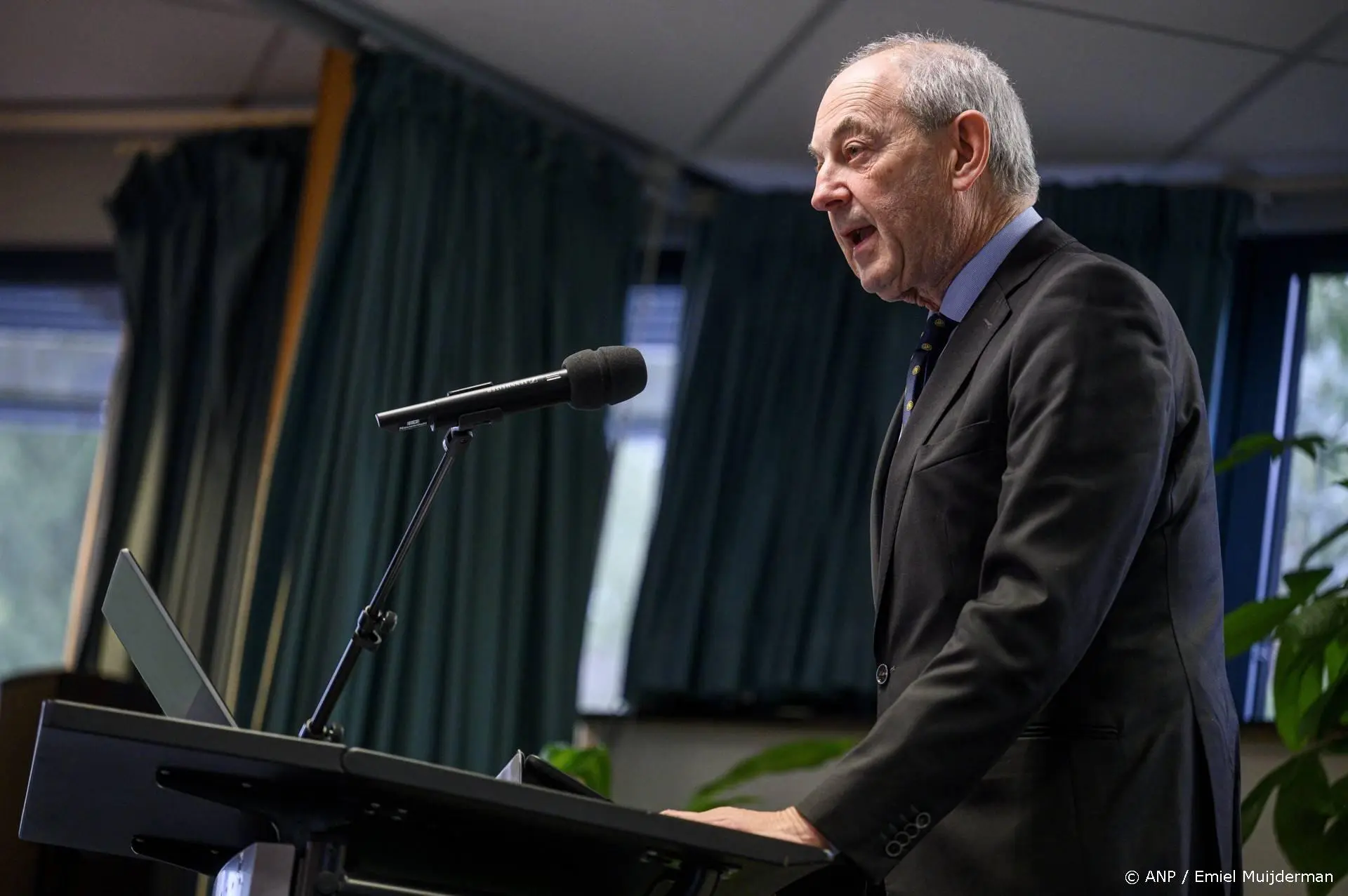 anp020926121 1