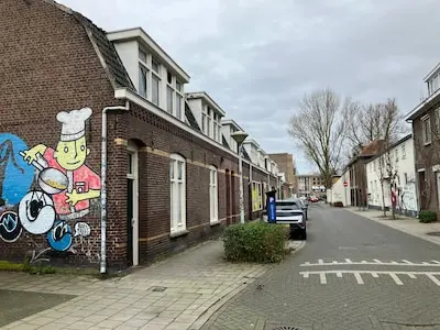 voor vijf oude arbeiderswoningen aan de kleine bleekstraat is een sloopvergunning aangevraagd