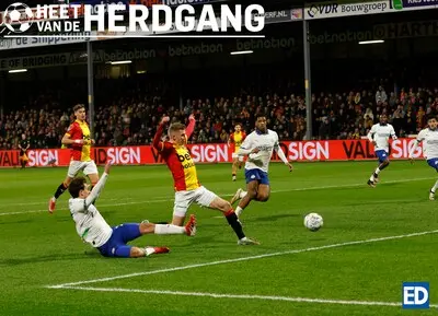 oliver antman maakt de 1 0 voor go ahead eagles in het duel met psv van zaterdag