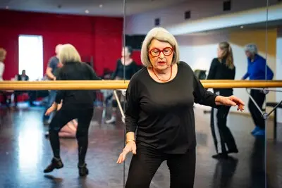 serie afgekocht adr bij het marc vlemmix dansgezelschap maken ze van hun beperking hun kracht