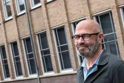 serie afgekocht ed20240521 0011 eindhoven jan van der putten de nieuwe directeur die het film en theaterhuis nat lab uit de financiele malaise moet leiden