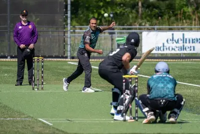ar20250427 telefonisch den haag 2025 04 27 cricket hbs v punjab shoaib minhas van punjab