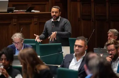 bij1 raadslid marchiano van campenhout initiatiefnemer van het debat